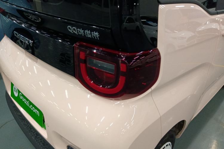 Used Chery QQ Ice Cream 2025 155km Sundae Edition Right Rear Taillight