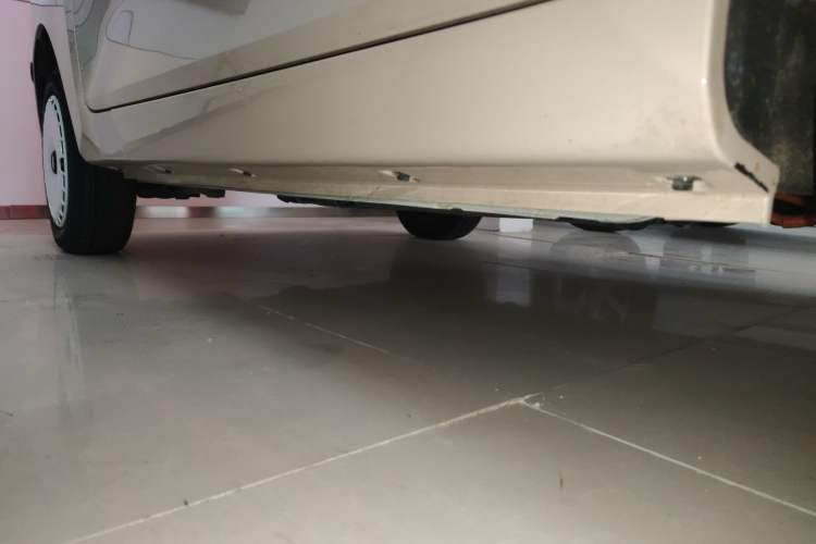Used Chery QQ Ice Cream 2025 205km Qi Energy Version Right Side Sill
