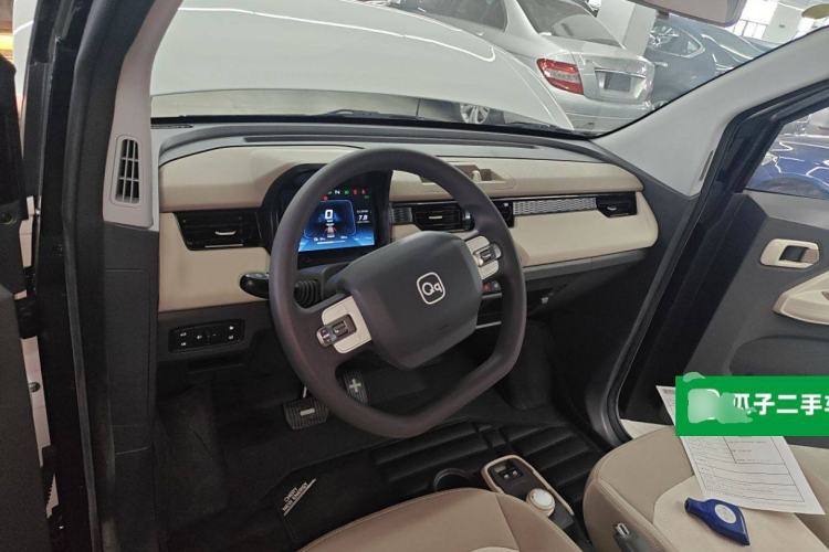 Used Chery QQ Ice Cream 2025 155km Sundae Edition Center Console