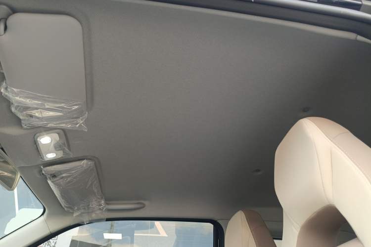 Used Chery QQ Ice Cream 2025 155km Sundae Edition Headliner