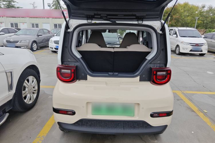 Used Chery QQ Ice Cream 2025 155km Sundae Edition Interior 3