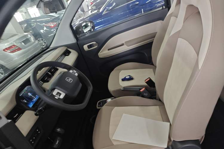 Used Chery QQ Ice Cream 2025 155km Sundae Edition Left Front Seat