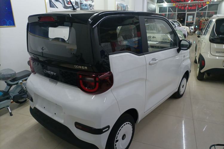 Used Chery QQ Ice Cream 2025 155km Sundae Edition Rear Right 45 Deg