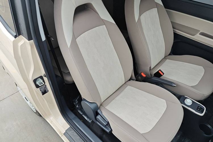 Used Chery QQ Ice Cream 2025 155km Sundae Edition Right Front Seat
