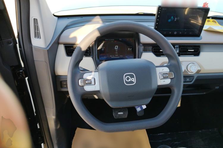 Used Chery QQ Ice Cream 2025 205km Qi Energy Version Steering Wheel