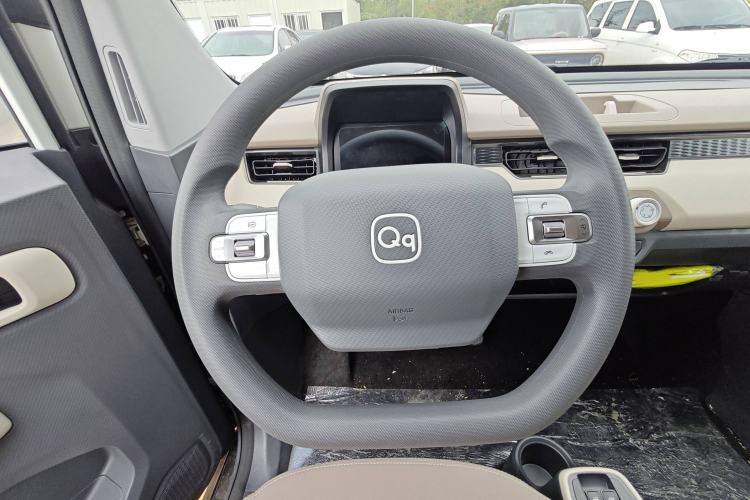Used Chery QQ Ice Cream 2025 155km Sundae Edition Steering Wheel