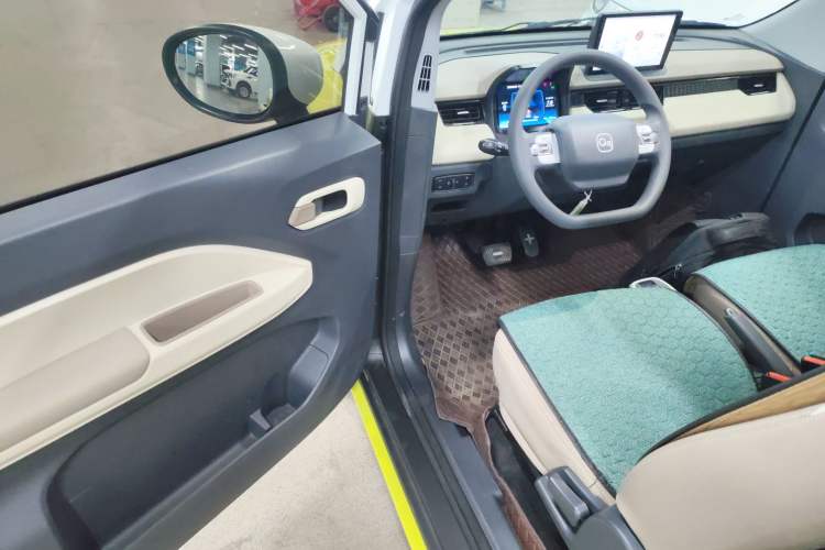 Used Chery QQ Ice Cream 2025 205km Qi Energy Version Driver Seat