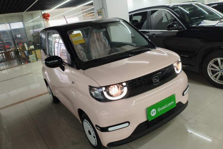 Used Chery QQ Ice Cream 2025 155km Sundae Edition Front Right 45 Deg
