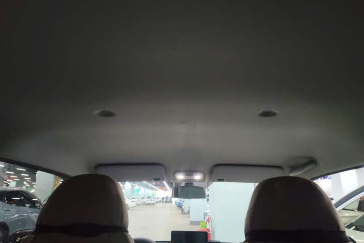 Used Chery QQ Ice Cream 2025 205km Qi Energy Version Headliner