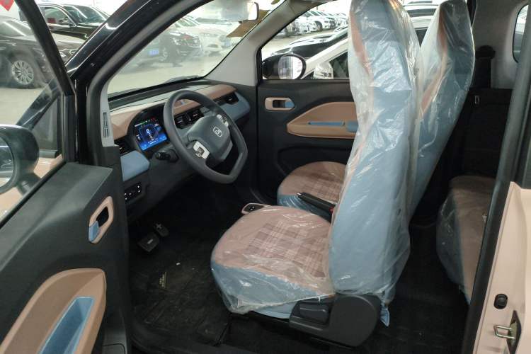 Used Chery QQ Ice Cream 2025 155km Sundae Edition Left Front Seat