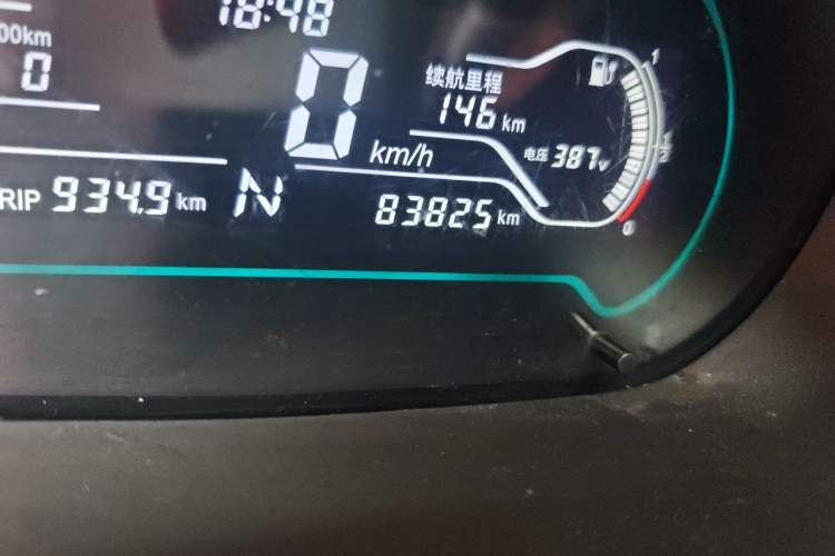 Used Chery QQ Little Ant 2017 2-Seat Smart Edition Odometer Close Up