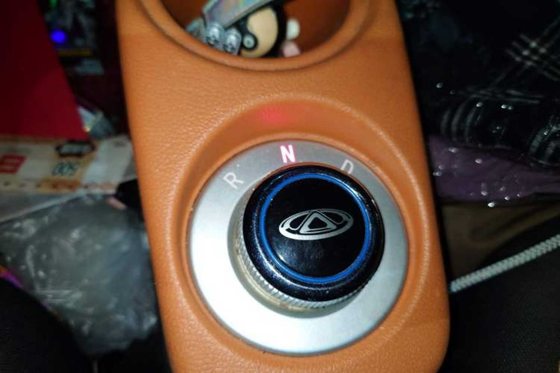 Used Chery QQ Little Ant 2017 2-Seat Smart Edition Gear Lever