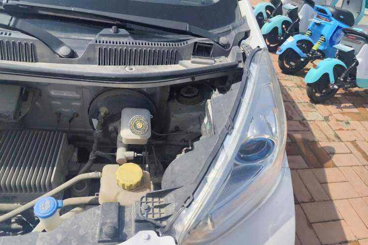 Used Chery QQ Little Ant 2017 2-Seat Smart Edition Engine Bay Left
