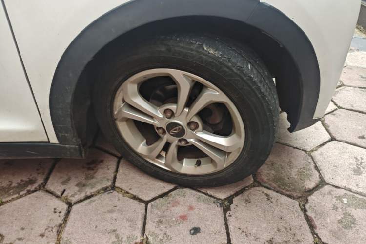 Used Chery QQ Little Ant 2017 2-Seat Smart Edition Right Front Wheel Hub