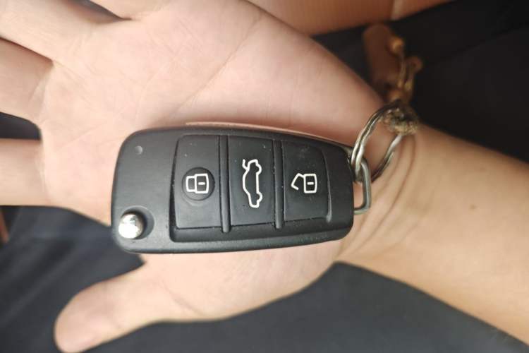 Used Chery QQ Little Ant 2017 2-Seat Smart Edition Vehicle Key