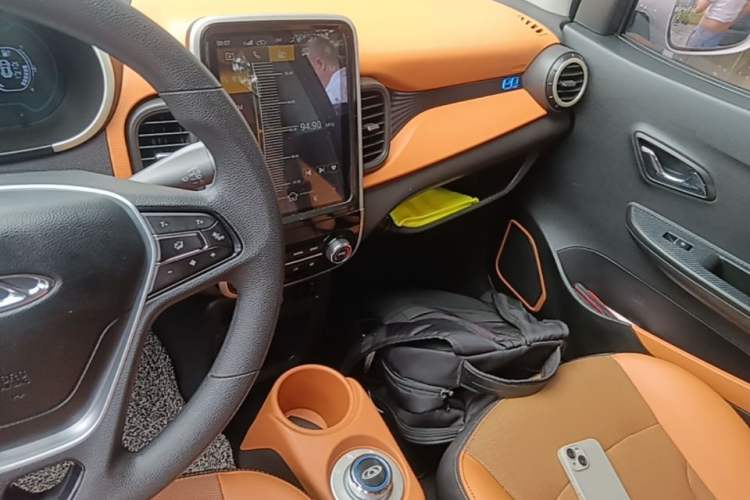 Used Chery QQ Little Ant 2018 400 4-Seater Smart Edition Audio And AC Panel