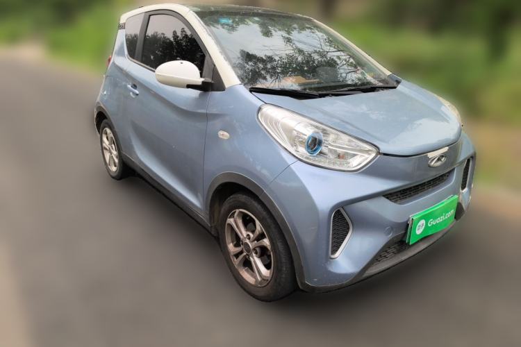 Used Chery QQ Little Ant 2018 300 4-Seater Smart Edition Front Right 45 Deg