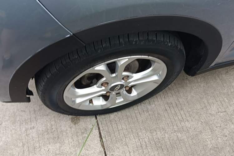 Used Chery QQ Little Ant 2018 400 4-Seater Smart Edition Left Front Wheel Hub
