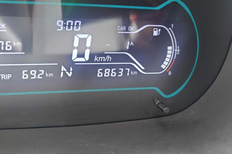 Used Chery QQ Little Ant 2018 400 4-Seater Smart Edition Odometer Close Up