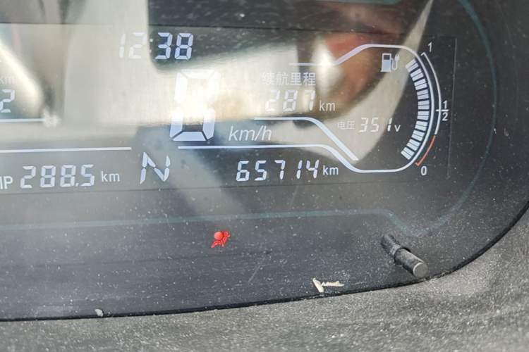 Used Chery QQ Little Ant 2018 400 4-Seater Smart Edition Odometer Close Up