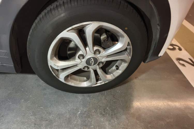 Used Chery QQ Little Ant 2018 400 4-Seater Smart Edition Right Front Wheel Hub