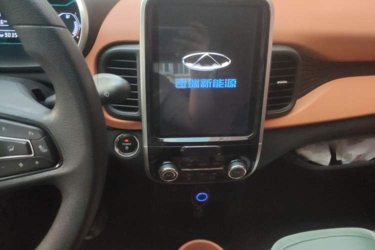 Used Chery QQ Little Ant 2018 400 4-Seater Smart Edition Audio And AC Panel