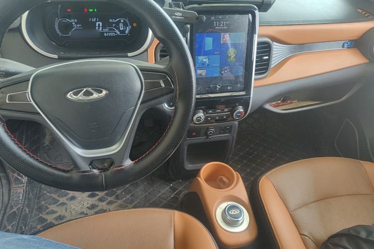 Used Chery QQ Little Ant 2018 400 4-Seater Smart Edition Center Console