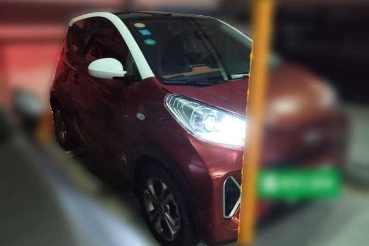 Used Chery QQ Little Ant 2018 400 4-Seater Smart Edition Front Right 45 Deg
