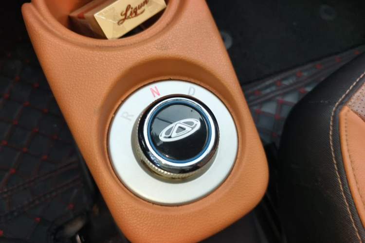 Used Chery QQ Little Ant 2018 400 4-Seater Smart Edition Gear Lever