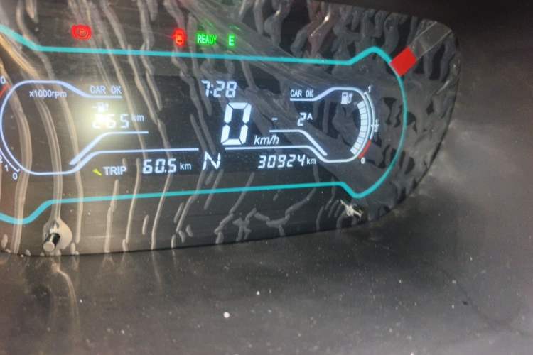 Used Chery QQ Little Ant 2018 400 4-Seater Smart Edition Odometer Close Up