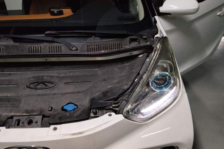 Used Chery QQ Little Ant 2018 400 4-Seater Smart Edition Engine Bay Left