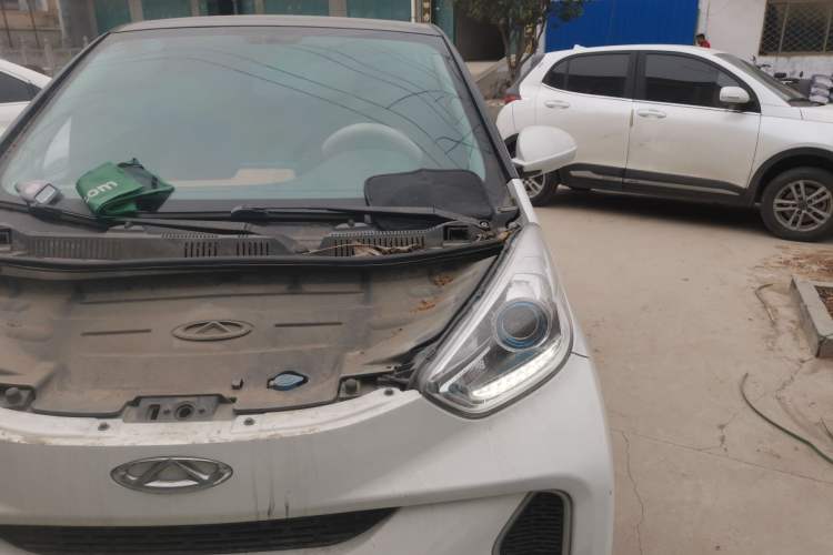 Used Chery QQ Little Ant 2018 400 4-Seater Smart Edition Engine Bay Left