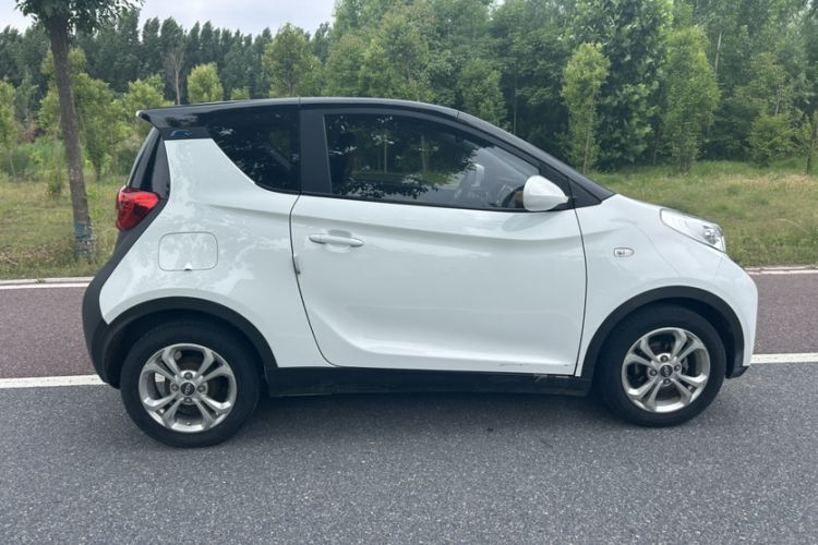 Used Chery QQ Little Ant 2018 400 4-Seater Smart Edition Exterior 4