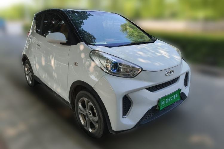 Used Chery QQ Little Ant 2018 300 4-Seater Smart Edition Front Right 45 Deg