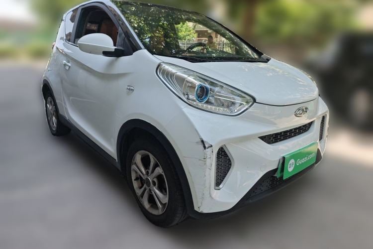 Used Chery QQ Little Ant 2018 400 4-Seater Smart Edition Front Right 45 Deg