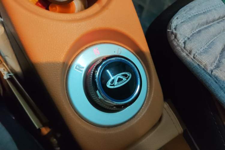 Used Chery QQ Little Ant 2018 4-Seat Smart Enjoyment Edition Gear Lever