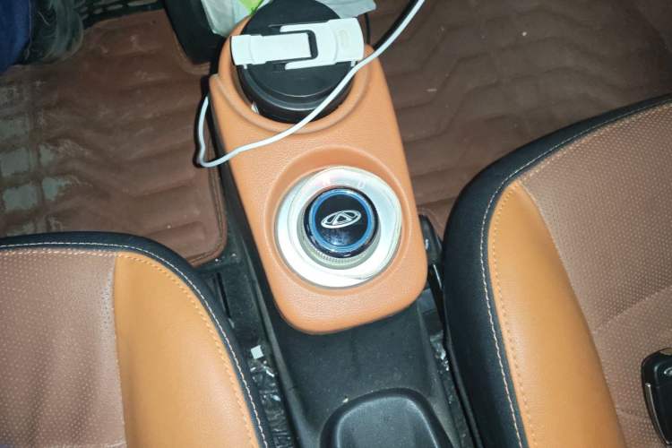 Used Chery QQ Little Ant 2018 400 4-Seater Smart Edition Gear Lever