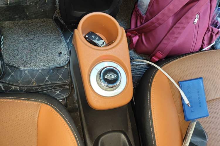 Used Chery QQ Little Ant 2018 400 4-Seater Smart Edition Gear Lever