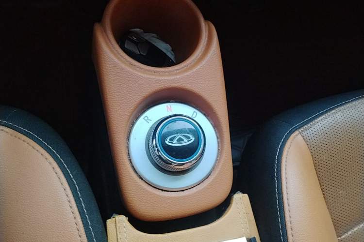 Used Chery QQ Little Ant 2018 400 4-Seater Smart Edition Gear Lever