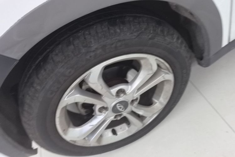 Used Chery QQ Little Ant 2018 400 2-Seat ZhiShang Edition Left Front Wheel Hub
