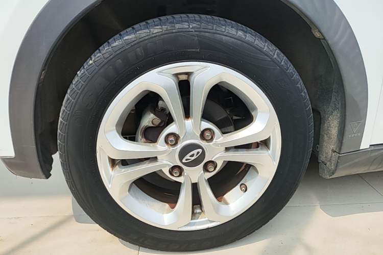 Used Chery QQ Little Ant 2018 400 4-Seater Smart Edition Left Front Wheel Hub