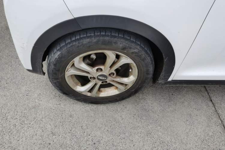 Used Chery QQ Little Ant 2018 400 4-Seater Smart Edition Left Front Wheel Hub