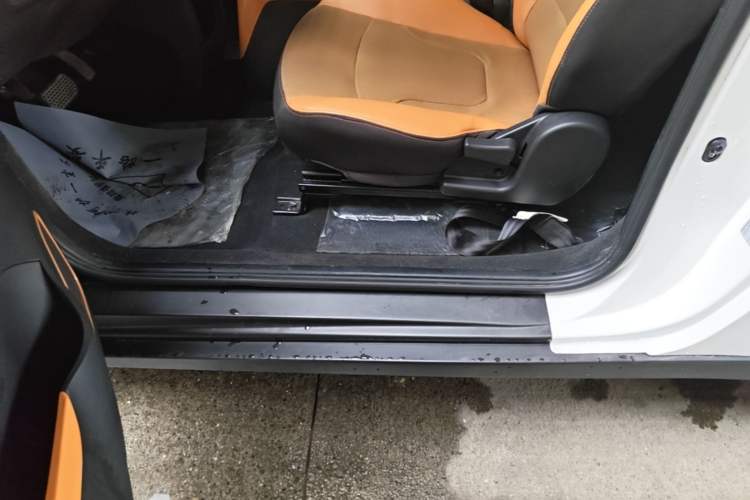 Used Chery QQ Little Ant 2018 400 4-Seater Smart Edition Left Side Sill