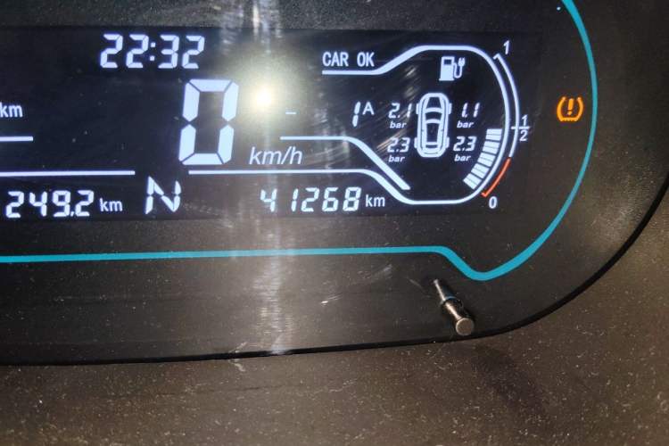 Used Chery QQ Little Ant 2018 400 4-Seater Smart Edition Odometer Close Up