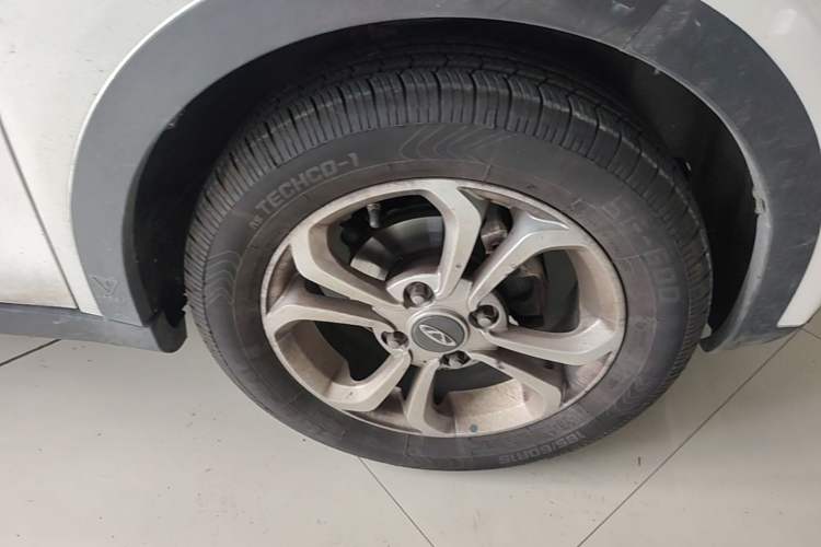 Used Chery QQ Little Ant 2018 400 4-Seater Smart Edition Right Front Wheel Hub