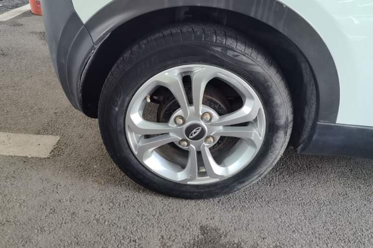 Used Chery QQ Little Ant 2018 400 4-Seater Smart Edition Right Rear Wheel Hub