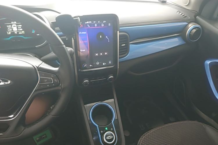Used Chery QQ Little Ant 2019 4-Seater Smart Edition 35 kWh Center Console