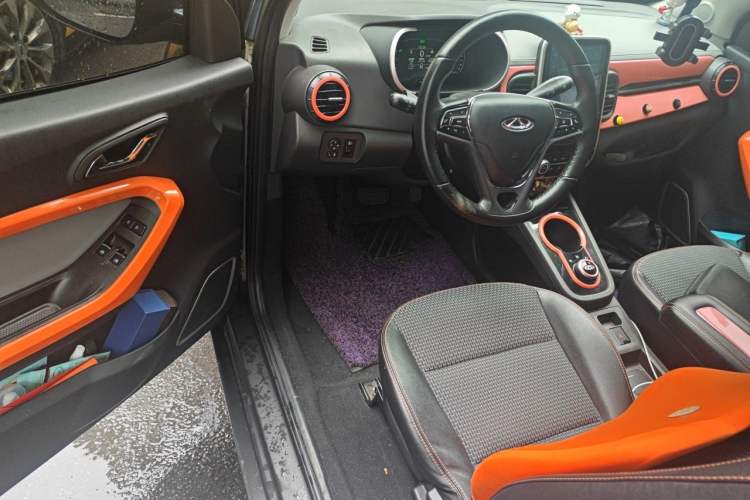 Used Chery QQ Little Ant 2019 4-Seater Smart Luxe Version 30.6 kWh Driver Seat