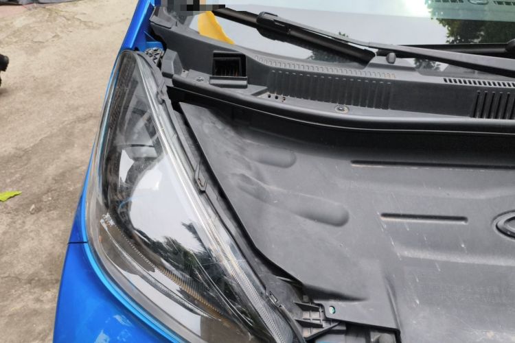 Used Chery QQ Little Ant 2019 4-Seater Smart Luxe Version 30.6 kWh Engine Bay Right