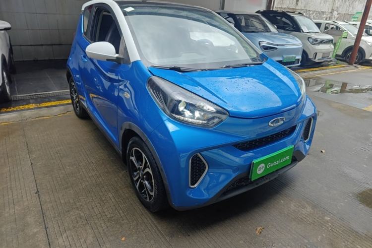 Used Chery QQ Little Ant 2019 4-Seater Smart Edition 30.6 kWh Front Right 45 Deg